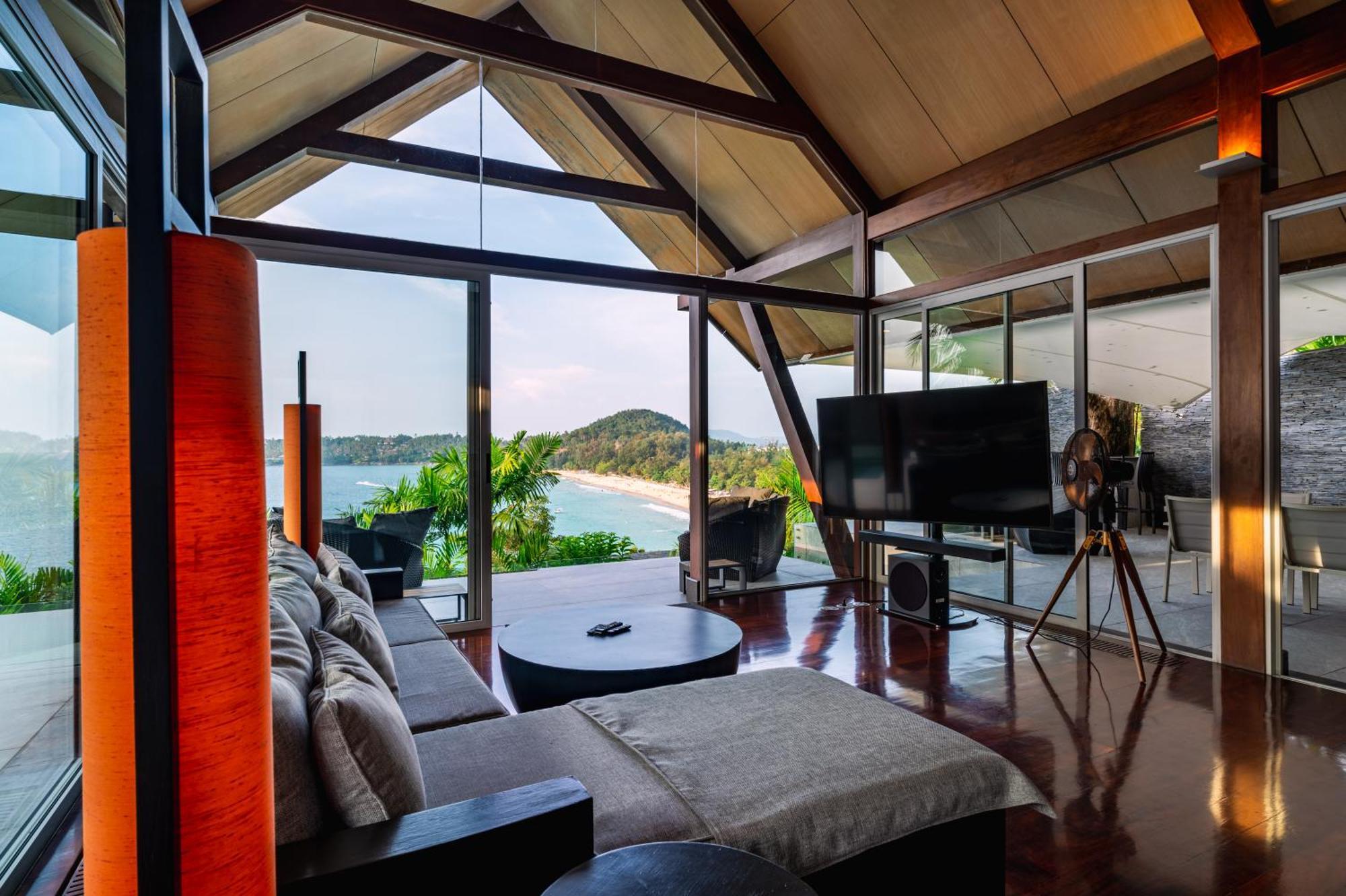 Surin Beach Oceanfront Villa With Ocean And Beach Views Kültér fotó